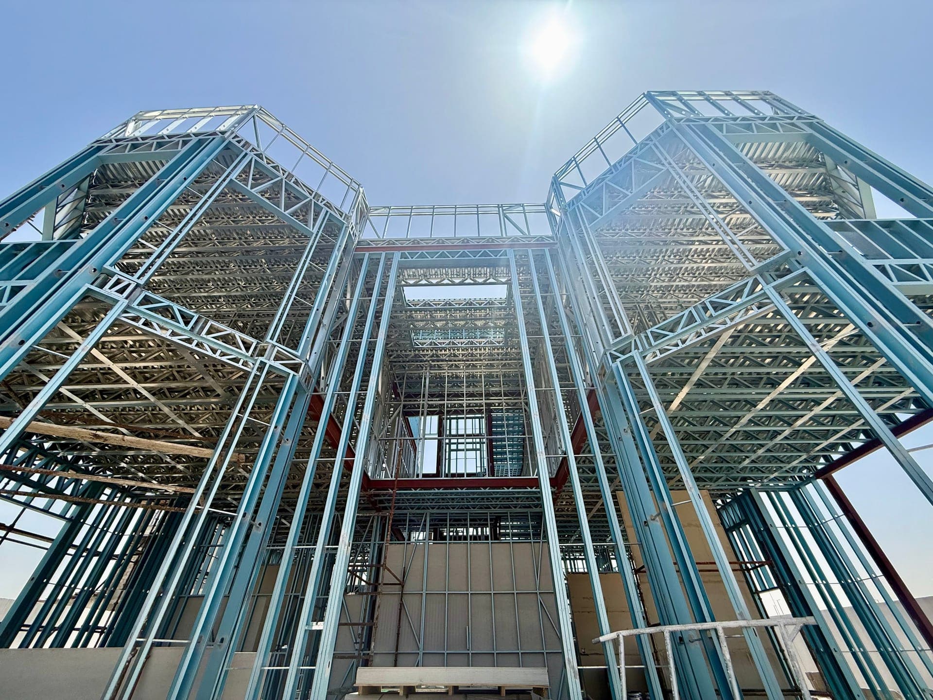 هيكل SC Steel — بناء متعدد الطوابق